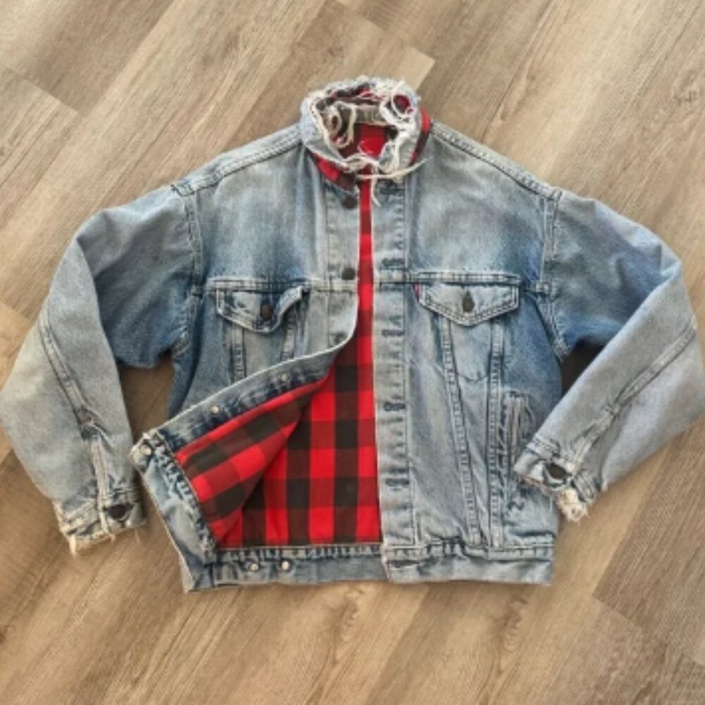 Mens Vintage Levis 70417 0819 Denim Jean Barn Trucker Plaid Lined Jacket